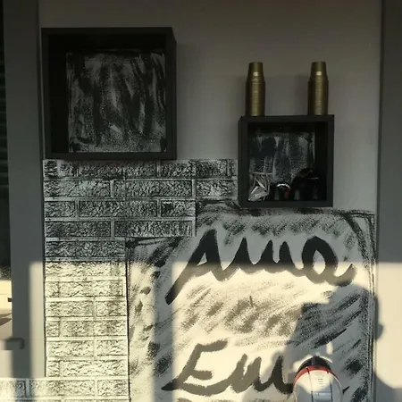 Casa Rive Amaema بيت للعطل بيزارو